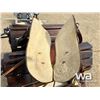 Image 6 : (2) SADDLE RACKS, (1) 16 IN. SADDLE
