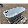 Image 4 : CAST IRON CLAW FOOT BATH TUB