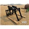 Image 2 : CATERPILLAR PALLET FORKS/MAT GRAPPLE