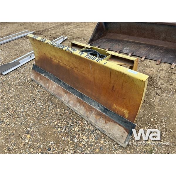 SKID STEER 72 IN. HYD. ANGLE BLADE
