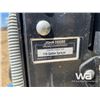 Image 5 : JOHN DEERE 110 GALLON 3PT SPRAYER