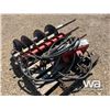 Image 2 : WHEATHEART HYD. FEL HOLE AUGER & 3 BITS