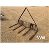 Image 1 : CUSTOM BALE FORKS