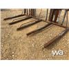 Image 8 : CUSTOM BALE FORKS