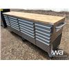 Image 1 : 8 FT. TOOL BENCH