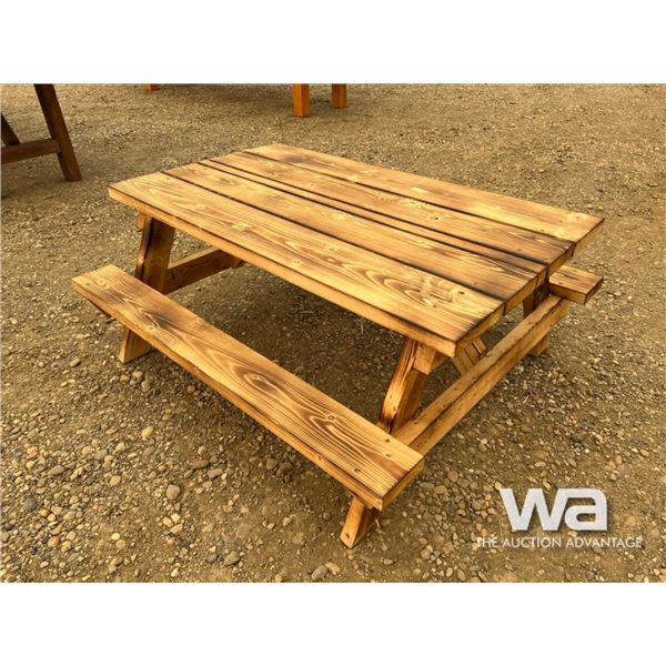 CHILDRENS PICNIC TABLE