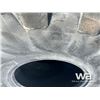 Image 4 : (2) MICHELIN 750/65R26 TIRES