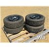 Image 1 : (4) PIRELLI 195/65R15 STUDDED TIRES & RIMS
