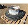 Image 1 : 9.00-20  TRUCK TIRE & STEEL RIM