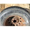 Image 4 : (2) GENERAL GRABBERS 255/70R17 TIRES & RIMS