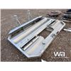 Image 4 : ALUMINUM TRUCK HEADACHE RACK