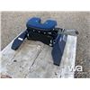Image 3 : 2018 CURT Q25 5TH WHEEL HITCH