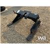 Image 1 : TRUCK 5TH WHEEL HITCH WITH RAILS