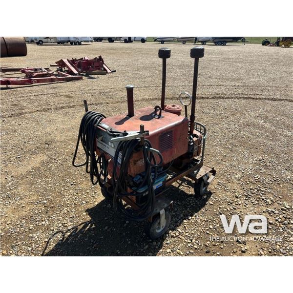 LINCOLN 225 GAS WELDER