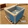 Image 2 : 300 HEAD CEMENT WATERING BOWL