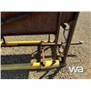 Image 11 : 12 FT. PORTABLE LIVESTOCK LOADING CHUTE