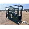 Image 1 : 9 FT. CATTLE SQUEEZE
