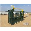 Image 4 : 2023 11 FT. CATTLE SQUEEZE CHUTE