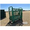 Image 3 : MORAND CATTLE SQUEEZE
