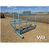 Image 1 : 6 FT. BLUE TRIM SHUTE