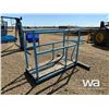 Image 3 : 6 FT. BLUE TRIM SHUTE