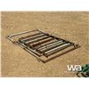 Image 2 : GREY 4 FT. WALK THRU GATE, GREEN GATE