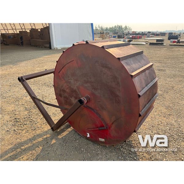 LIVESTOCK GRAIN FEEDING WHEEL