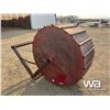 Image 1 : LIVESTOCK GRAIN FEEDING WHEEL