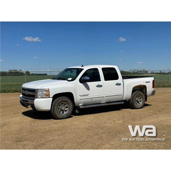 2010 CHEVROLET SILVERADO CREWCAB PICKUP