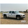 Image 2 : 2003 GMC SIERRA 2500HD E-CAB PICKUP