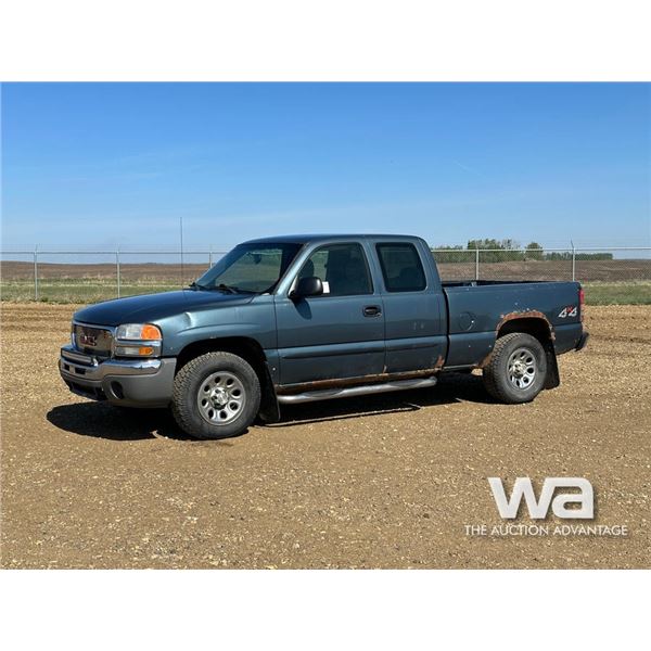 2006 GMC 1500 SIERRA E-CAB PICKUP