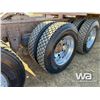 Image 23 : 2006 KENWORTH T800B TRI DRIVE TRUCK TRACTOR