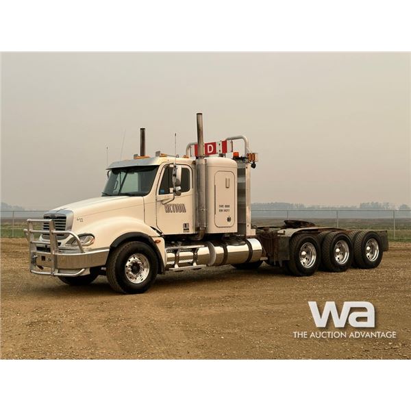 2003 FREIGHTLINER COLUMBIA 120 TRI DRIVE TRUCK