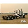 Image 3 : 2003 FREIGHTLINER COLUMBIA 120 TRI DRIVE TRUCK
