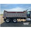 Image 26 : 2005 MACK GRANITE CL713 T/A DUMP TRUCK