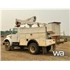 Image 4 : 2001 IHC 4800 DT466E S/A BUCKET TRUCK