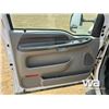 Image 15 : 2002 FORD F550 XLT SUPER DUTY BOOM TRUCK