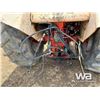 Image 19 : CASE 1030 2WD TRACTOR
