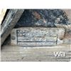 Image 5 : CASE 1070 2WD TRACTOR