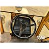 Image 7 : CASE 970 2WD TRACTOR