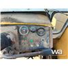Image 10 : MINNEAPOLIS MOLINE G707 PROPANE TRACTOR