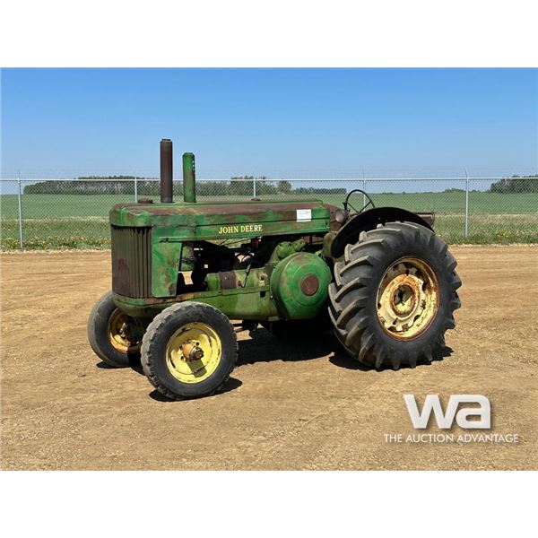 1950 JOHN DEERE AR ANTIQUE TRACTOR