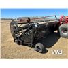 Image 13 : MASSEY FERGUSON 220XL 30 FT. SWATHER