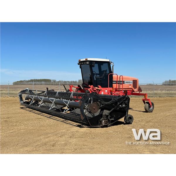 MASSEY FERGUSON 220XL 30 FT. SWATHER