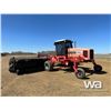 Image 4 : MASSEY FERGUSON 220XL 30 FT. SWATHER