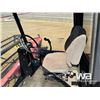 Image 6 : MASSEY FERGUSON 220 22 FT. SWATHER
