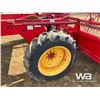 Image 19 : 1980 VERSATILE 4400 15 FT. SWATHER