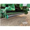 Image 9 : 2012 JOHN DEERE 568 ROUND BALER