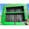 Image 8 : 2004 JOHN DEERE 567 ROUND BALER