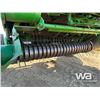 Image 9 : 2005 JOHN DEERE 457 ROUND BALER